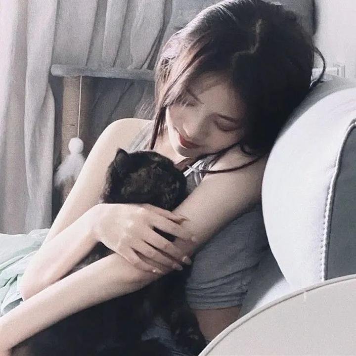 第一个国王 在线观看